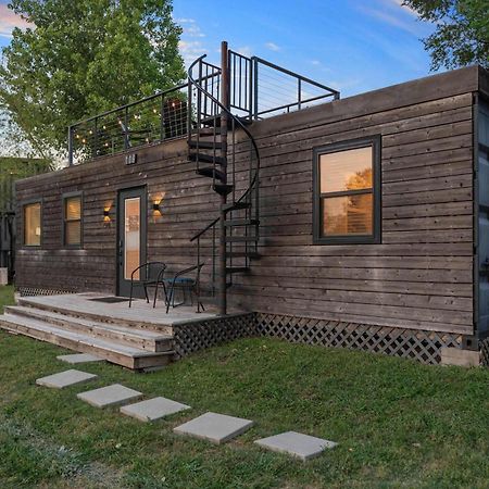 Container Home With Rooftop Views And Pickleball-Pecan Grove Bellmead Dış mekan fotoğraf