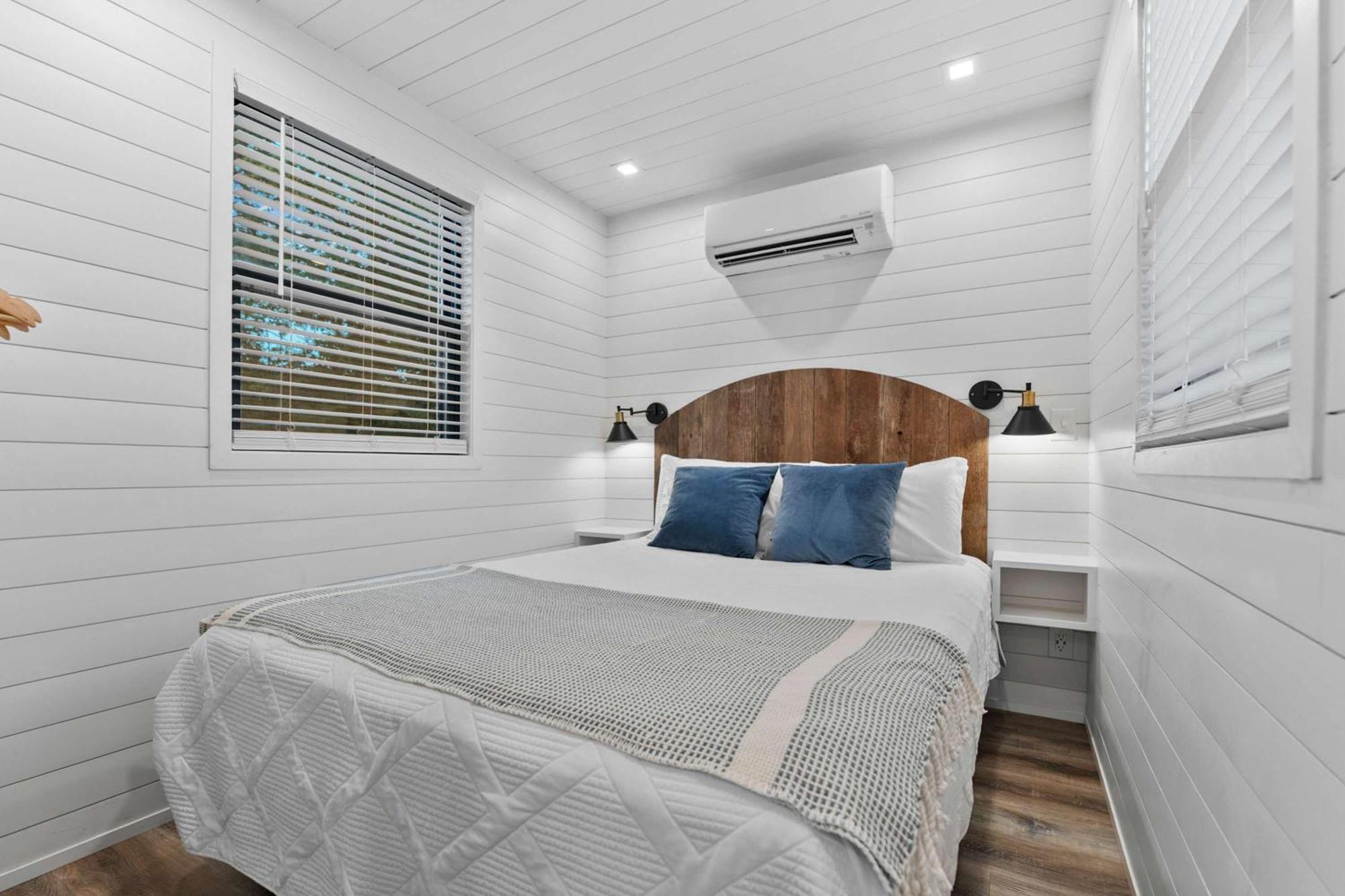 Container Home With Rooftop Views And Pickleball-Pecan Grove Bellmead Dış mekan fotoğraf